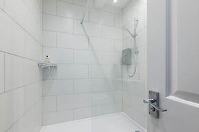 Two bed Apartment With Sea Views in Bognor Regis