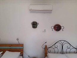 BOULEVARD INN MT MERU