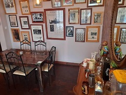 BOULEVARD INN MT MERU