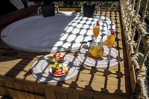 Ecoluxury glamping