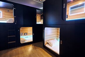 Capsule