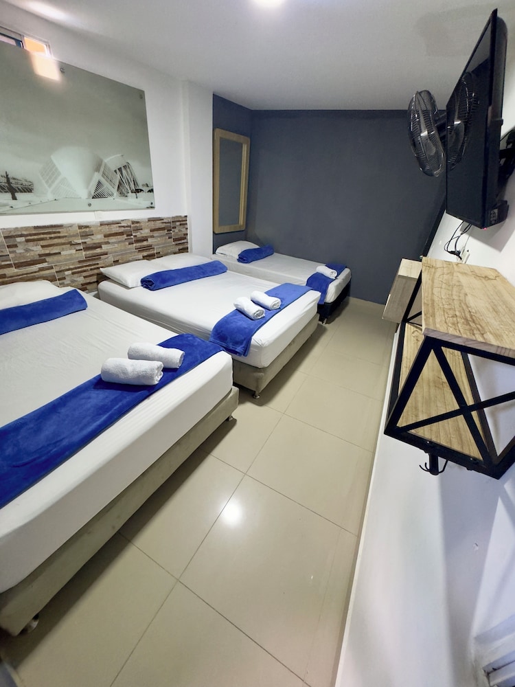 HOTEL SELECT