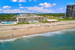402 On Hutchinson Island
