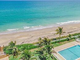 402 On Hutchinson Island
