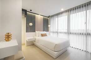 Luxe 2BR Unit Apartment in Nusa Dua