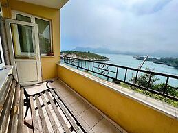 Marin Denizer Tatil Evi