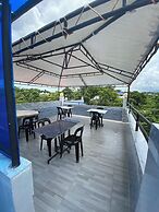 Dantes Hideaway