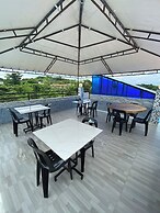 Dantes Hideaway