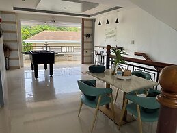 Dantes Hideaway