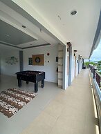 Dantes Hideaway
