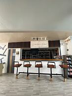 Dantes Hideaway
