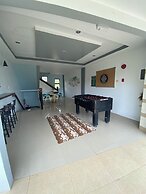 Dantes Hideaway