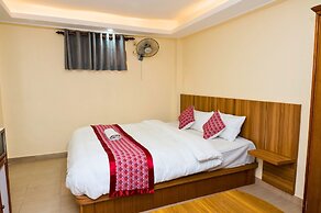 Rightway Hotel & Restaurant