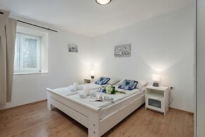 Villa Anna With Private Pool And Garden