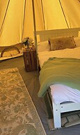 Little Lodge Glamping