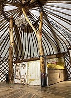 Little Lodge Glamping