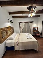 St.Johns hill boutique Ephesus
