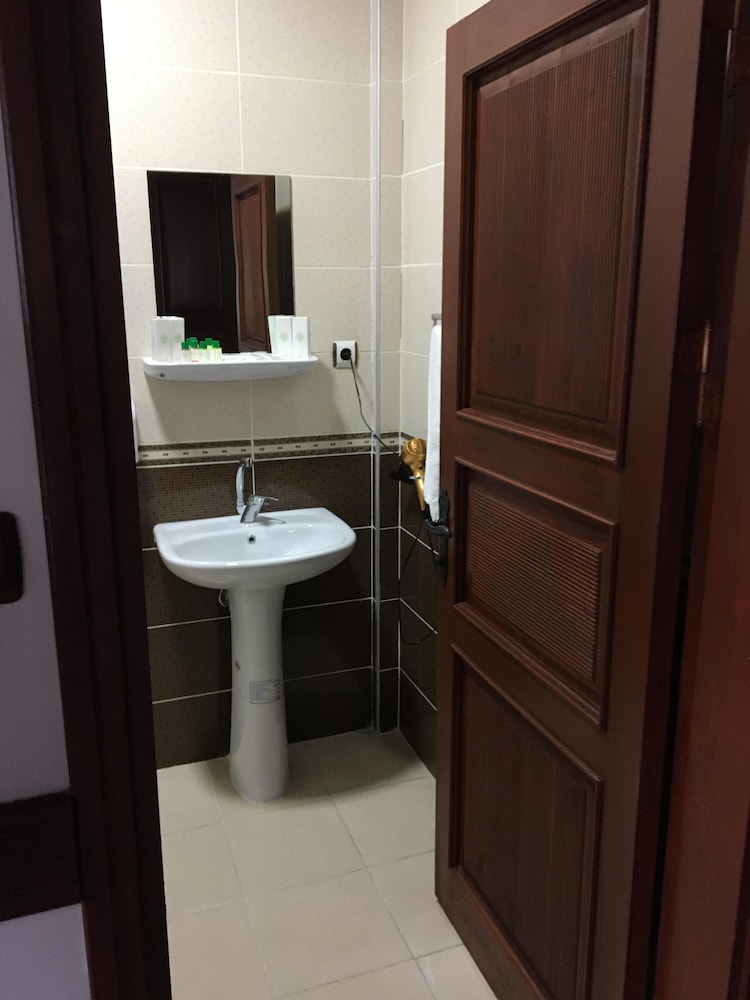ZEYTİNLİK KONAĞI