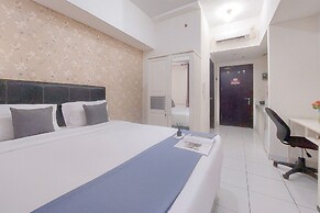 Comfy And Well Furnished Studio Casa De Parco Apartment