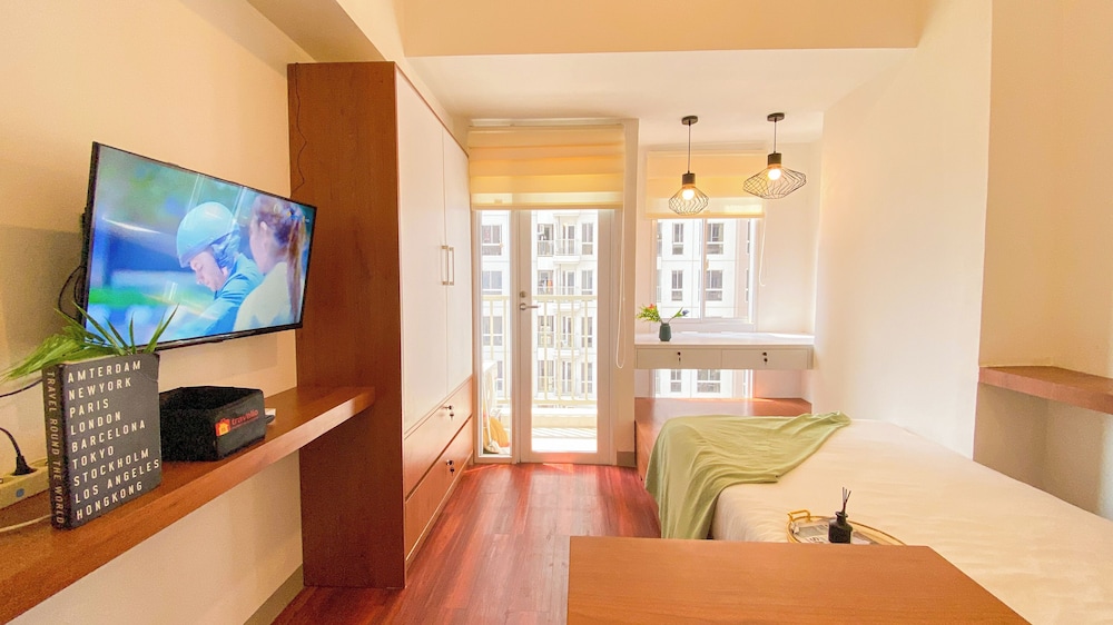 Comfy And Good Studio Apartment At Tokyo Riverside Pik 2
