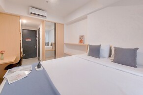 Best Place And Elegant Studio Collins Boulevard Apartment