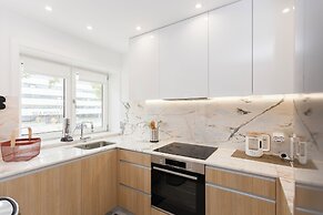 Colorwave Terrace House