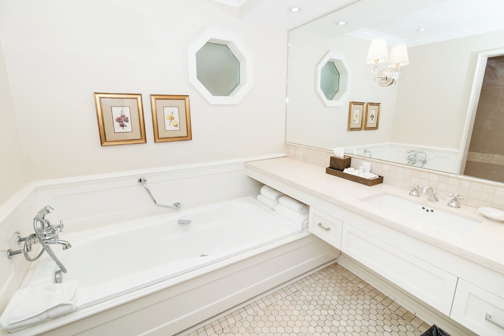 Langdon Hall Country House Hotel & Spa