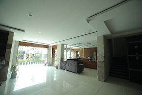 Hotel ROI Inn