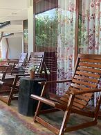 Lake Front Cottage Sigiriya