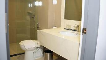 Stacia Hotel