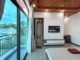 Hasa Da Lat Hotel and Apartment