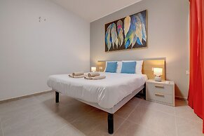 Elegant Sliema Penthouse, Panoramic Terrace