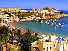 Elegant Sliema Penthouse, Panoramic Terrace