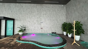 Flamingo Hai Tien