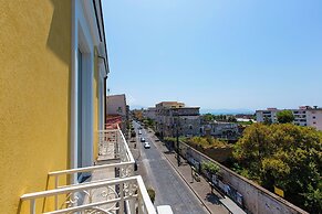 Vesuvius Palace