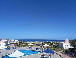 Dolphin Continental Hotel