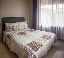Almore Hotel