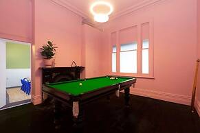 Fitzroy Private Rooms @ 132 Nicholson Homestay