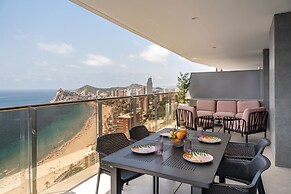 Luxury Apartment in Sunset Cliffs by Leo