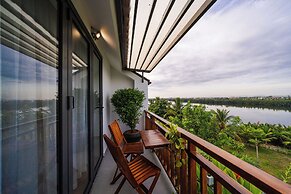 Palm River Boutique