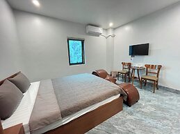 Như Ý Hotel