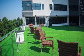 WATER PARVILION HOTEL