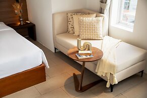 WH Hotel 310