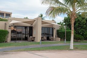 Royal Lazure Resort