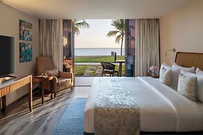 Royal Lazure Resort