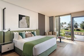 Royal Lazure Resort