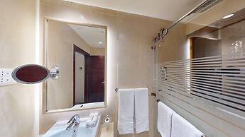 Royal Lazure Resort