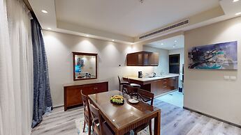 Royal Lazure Resort