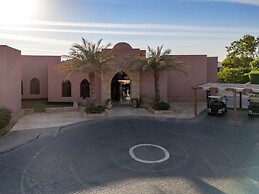 Royal Lazure Resort