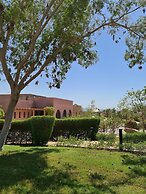 Royal Lazure Resort